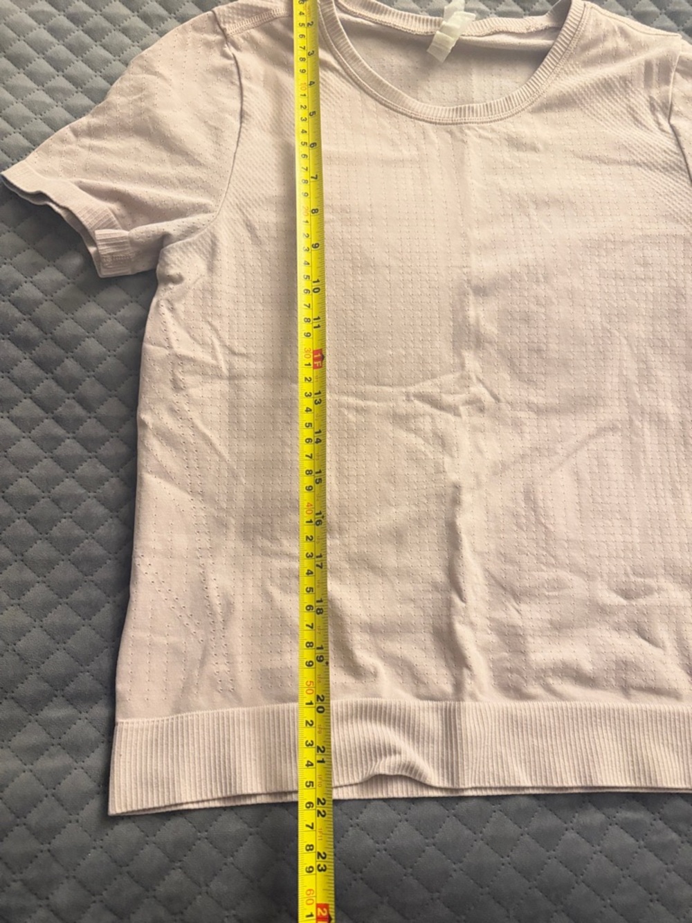 Light Lilac Short Sleeve Athleta Shirt - Picture 5 of 5